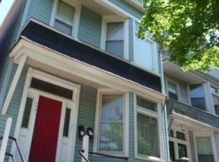 2841 N Racine Ave, Chicago, IL 60657