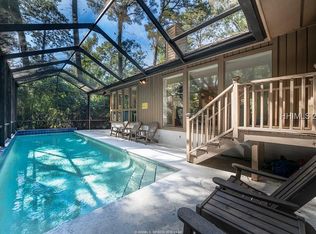 14 Forest Dr, Hilton Head Island, SC 29928