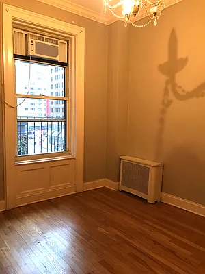 Rented by Meraki Realty LLC | media 11