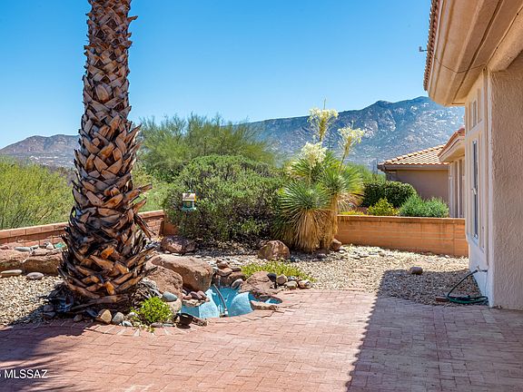 2nd image of 1701 E Crown Ridge Way