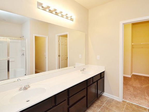 Color selections may vary