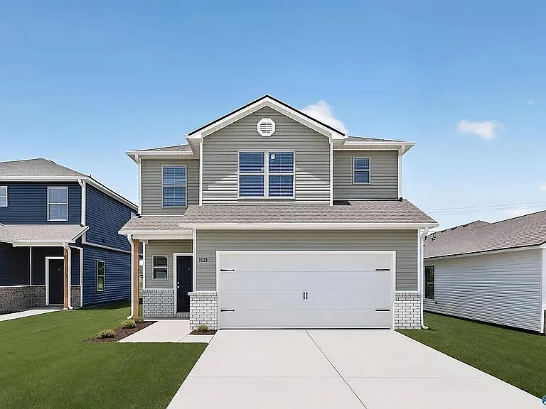 1025 John Ave - 1 — Photo 1