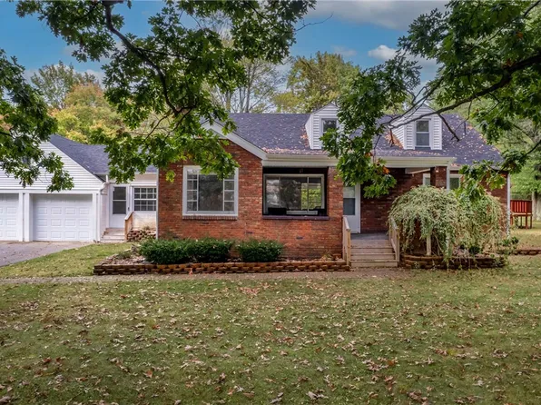 4190 Mitchell Rd, New Castle, PA 16105