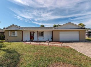 941 Rosea Ct, Naples, FL 34104