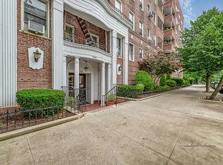 7540 Austin St APT 4GR, Queens, NY 11375