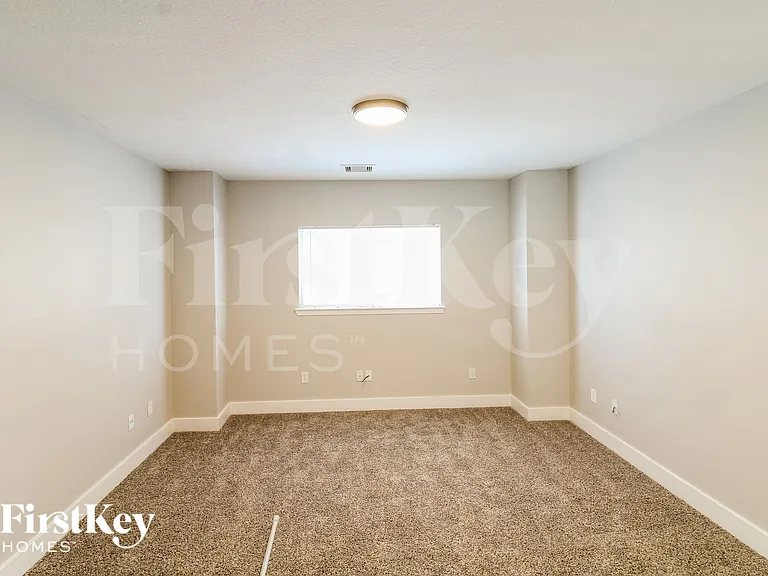19419 Green Chase Ln — Photo 13