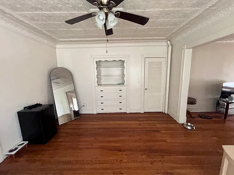 28 Washington Ave — Photo 8