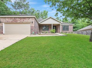 12142 Mustang Ave, Willis, TX 77378