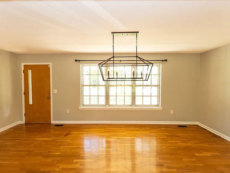 834 Kay Cir — Photo 7