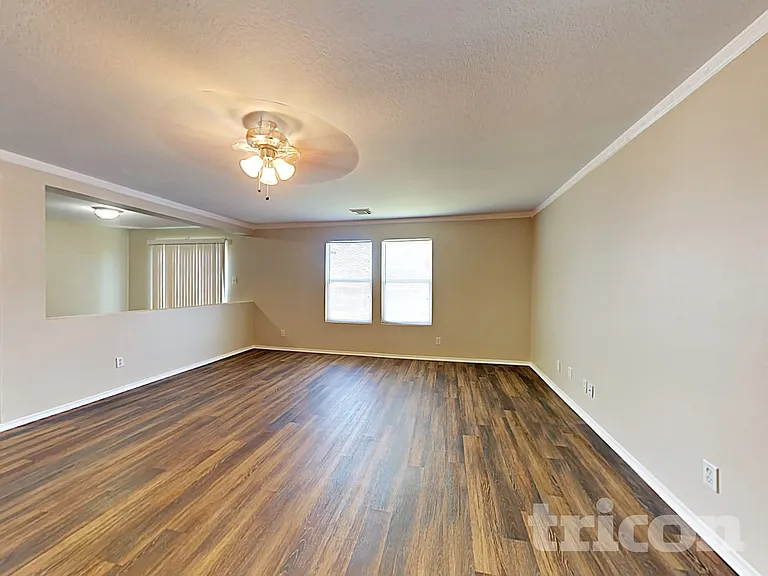 7422 Branching Peak — Photo 2