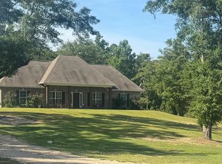 333 Mill Creek Rd, Poplarville, MS 39470