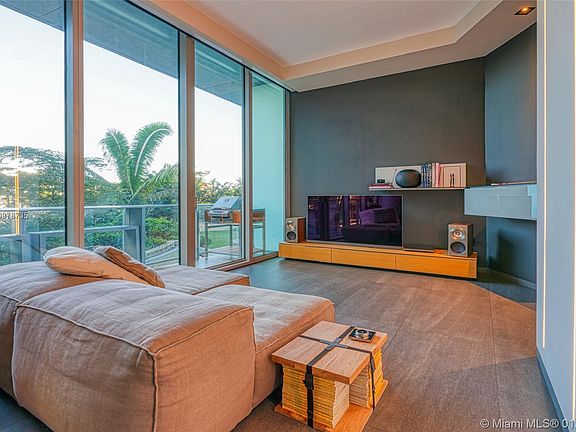 3rd image of 2669 S Bayshore Dr Unit 304N