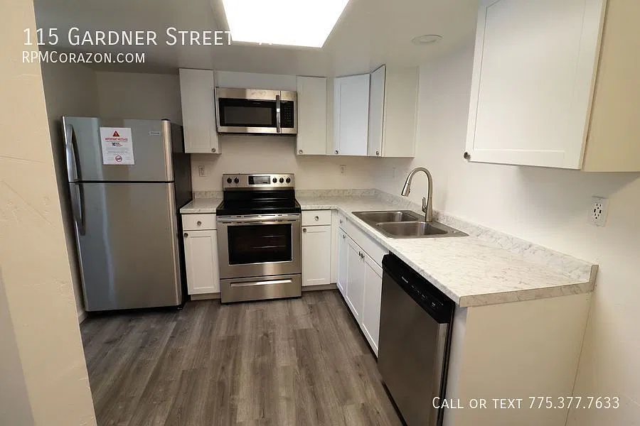 Downstairs 1 bedroom, 1 bathroom near Idlewild Park in Reno... — Photo 3