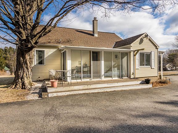 2nd image of 10099 W Aylsworth St