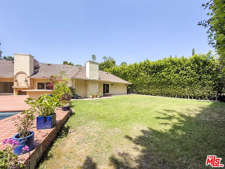1094 Garden Ln — Photo 58