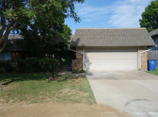 7117 S Indianapolis Ave, Tulsa, OK 74136