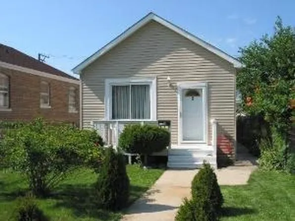 3838 W 55th St, Chicago, IL 60632
