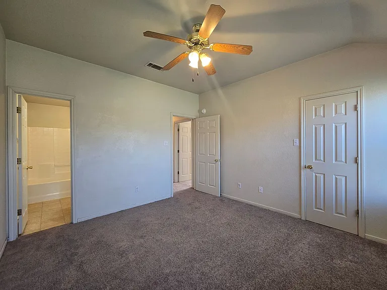 2802 Lucille Dr #A — Photo 11