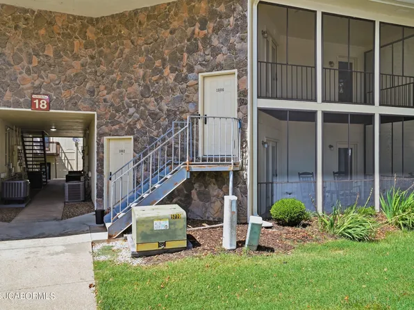 1806 Park De Ville Pl, Columbia, MO 65203