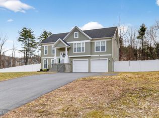 267 Consaul Rd, Albany, NY 12205