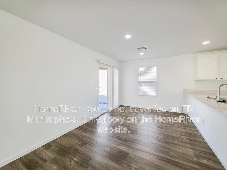 1800 Yance Dr — Photo 9