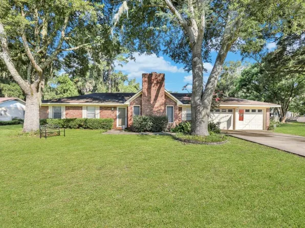 138 Highland Park Cir, Brunswick, GA 31523