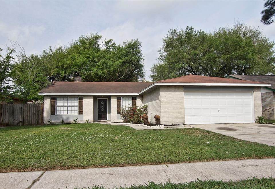 1st image of 11531 New Vista Ln