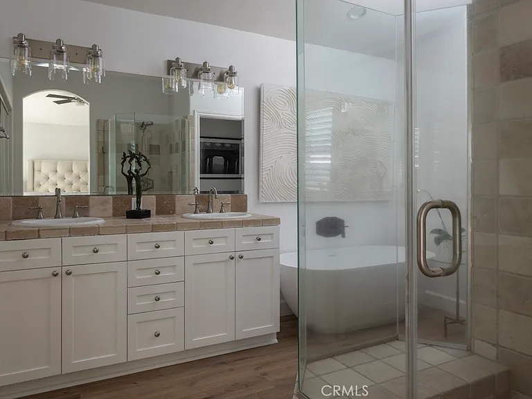 618 Iris Ave #B — Photo 14