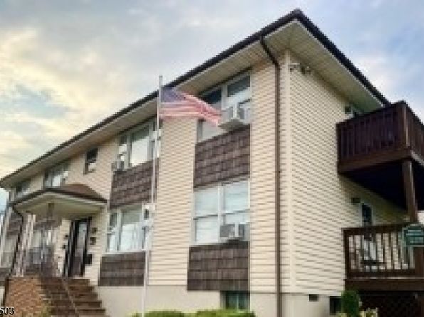 460 New York Ave APT 4