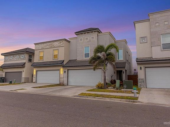 3rd image of 2209 Corales St