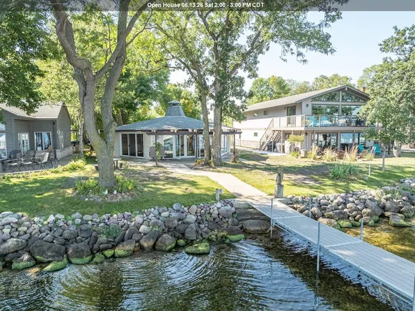 2904 Okoboji Blvd, West Okoboji, IA 51351