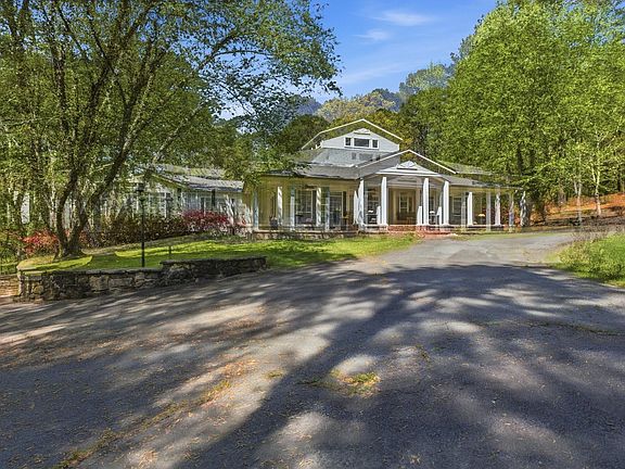 5th image of 7718 Flintridge Rd
