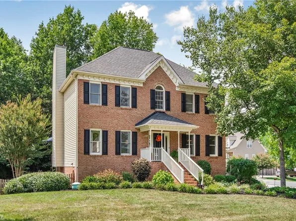 7057 Orchard Path Dr, Clemmons, NC 27012