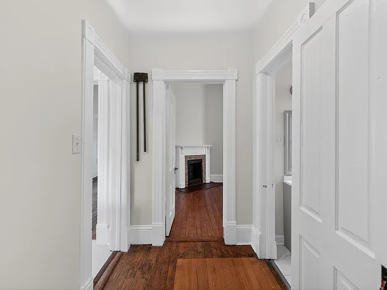 321 Orleans St SE — Photo 22