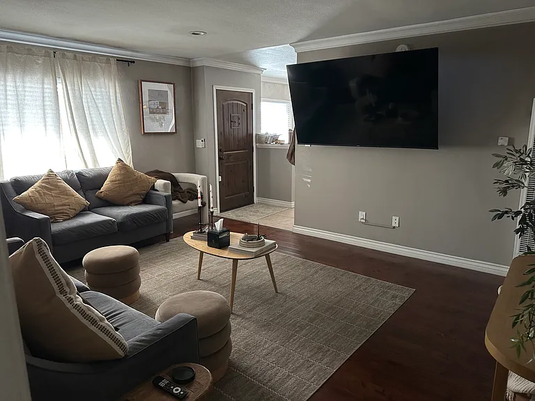 16586 Miller Ave — Photo 13