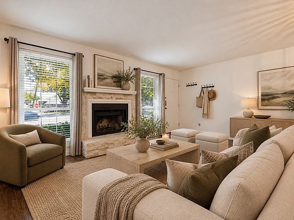 5th image of 5505 Live Oak St #105