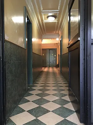 Rented by Brooklyn Vertical Inc. | media 21