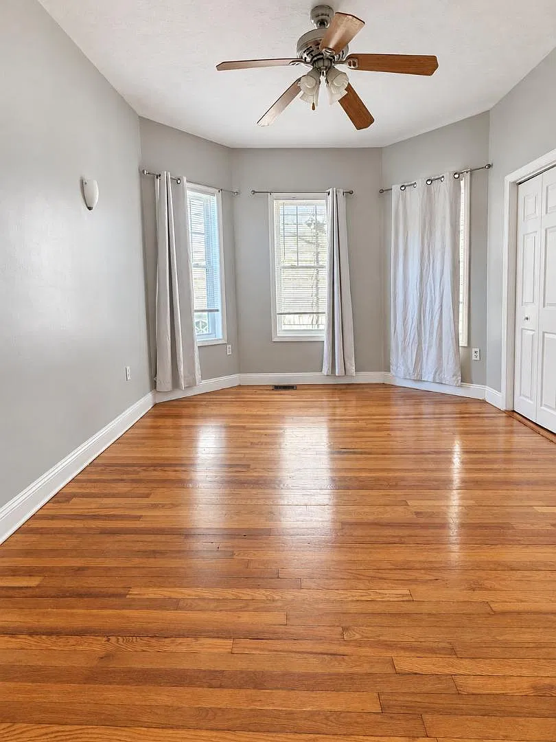 7 Ferndale St - Unit 1 — Photo 1