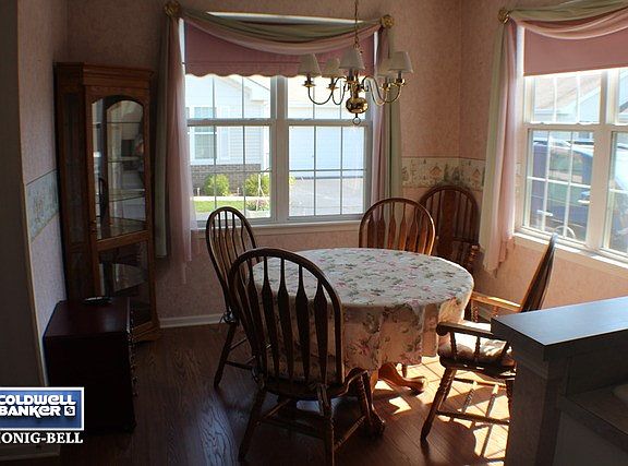 4th image of 21521 Victory Lake Way #21521