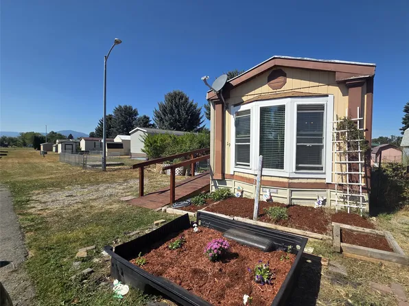 1813 S Reserve St Trailer 19, Missoula, MT 59801