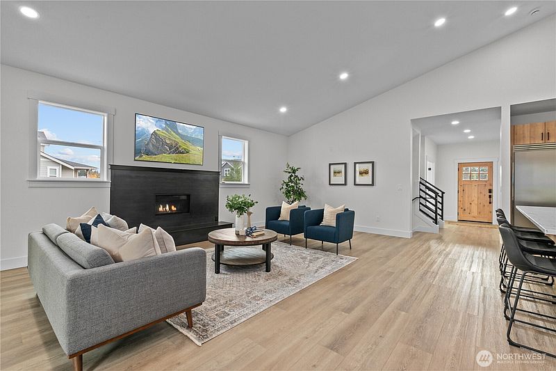 5th image of 6917 Red Ridge Drive