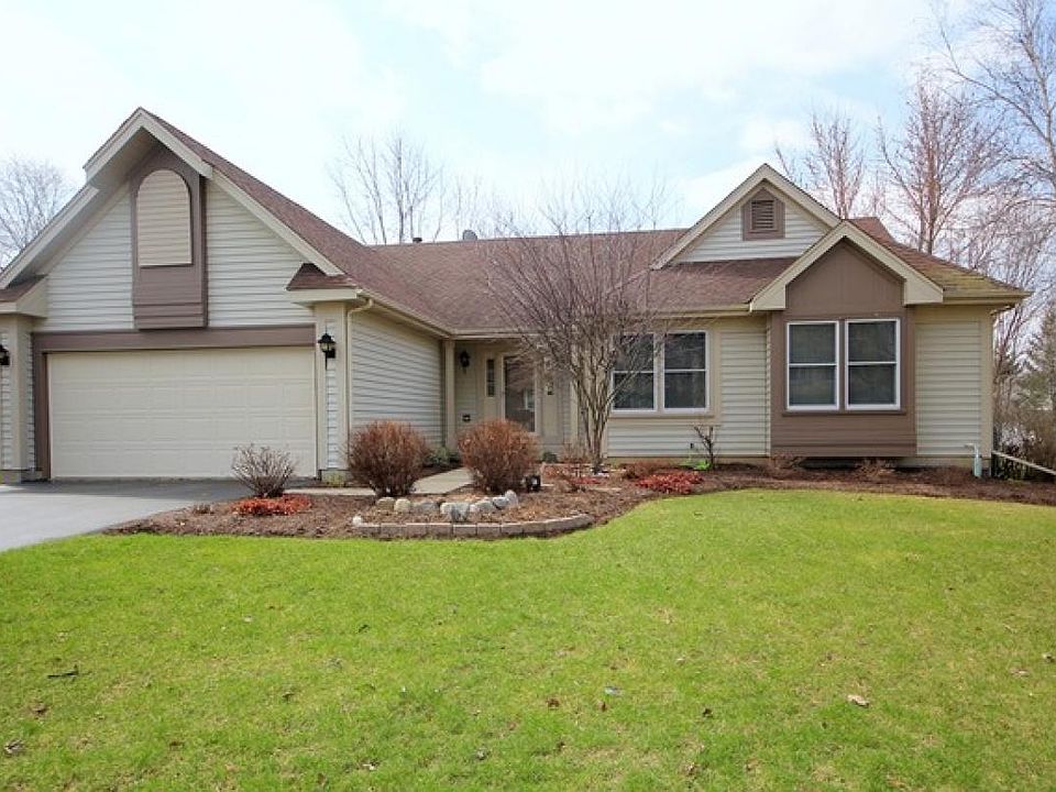 1st image of 6253 Sleepy Hollow Ln