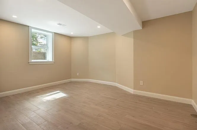 214 White St #1 — Photo 27