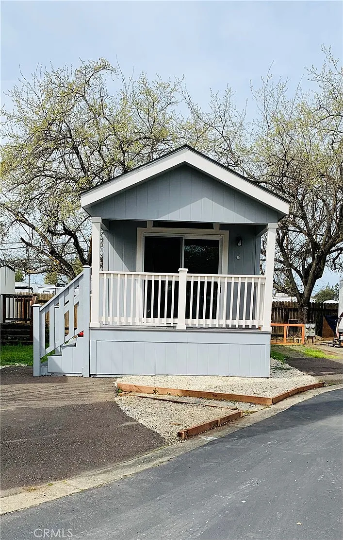 3390 Taylor Rd Space 4 photo 1