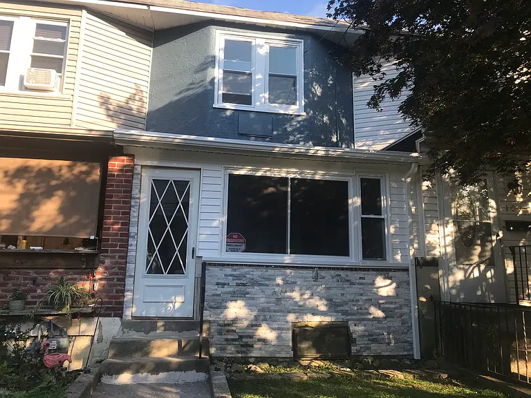 104 E Madison Ave — Photo 13