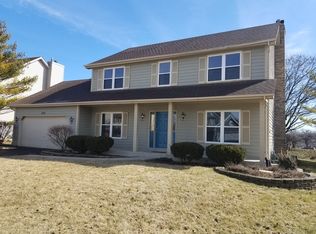 2826 Breckenridge Cir, Aurora, IL 60504