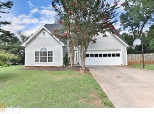 1915 Pilgrim Rd, Cumming, GA 30040