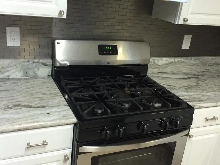 New stainless gas range