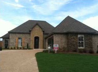 161 Amethyst Ln, Brandon, MS 39047