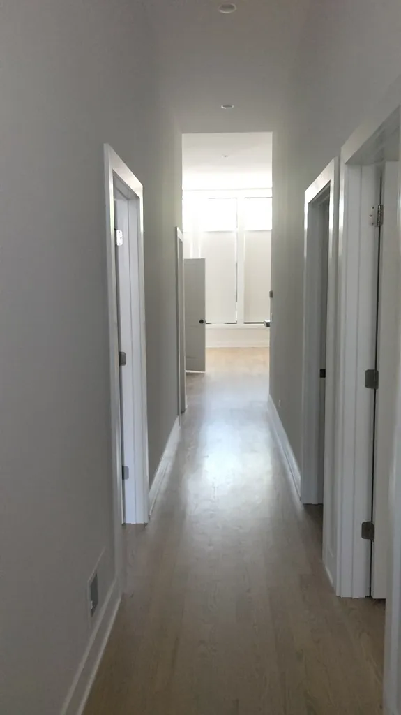3 bed, 2.5 bath, 1200 sqft, $4,570 — Photo 4